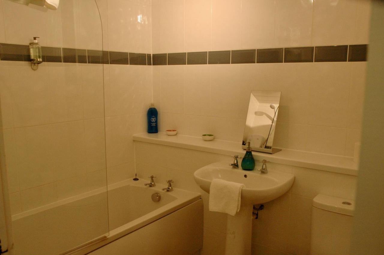 Fabulous Stylish Flat In Merchant City & Free Secure Parking 글라스고 외부 사진